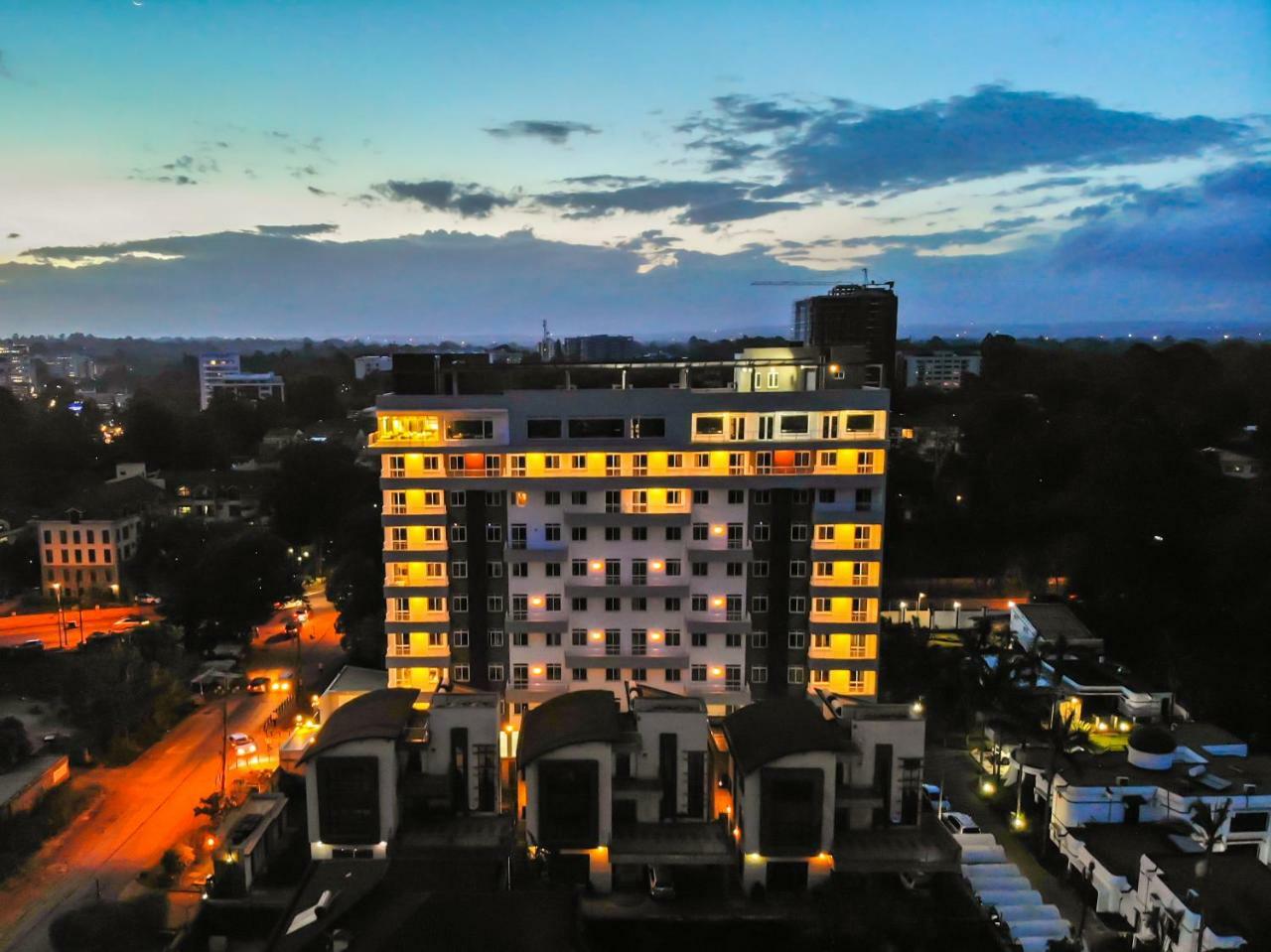 Glam Hotel Nairobi - Near Westgate Mall, Westlands Экстерьер фото